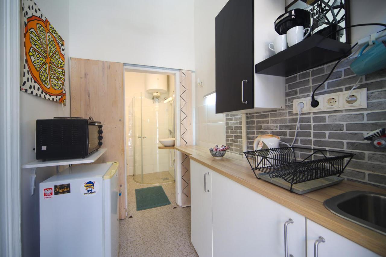Cosy Studio Apartment With Airconditioner บูดาเปสต์ ภายนอก รูปภาพ